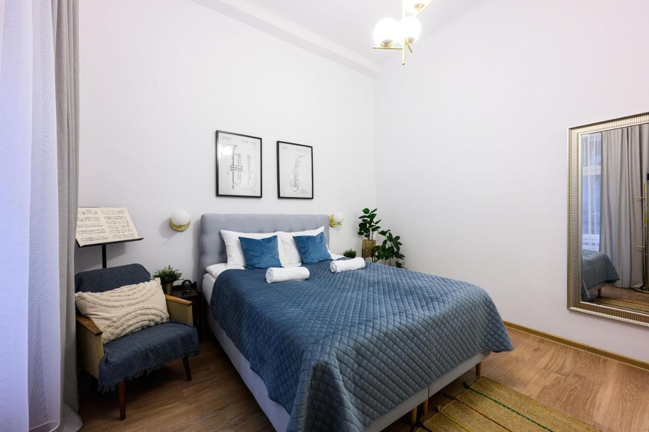 Unique Style Apartments Old Town - 25 Min From The Airport - By Homelike Krakow Luaran gambar
