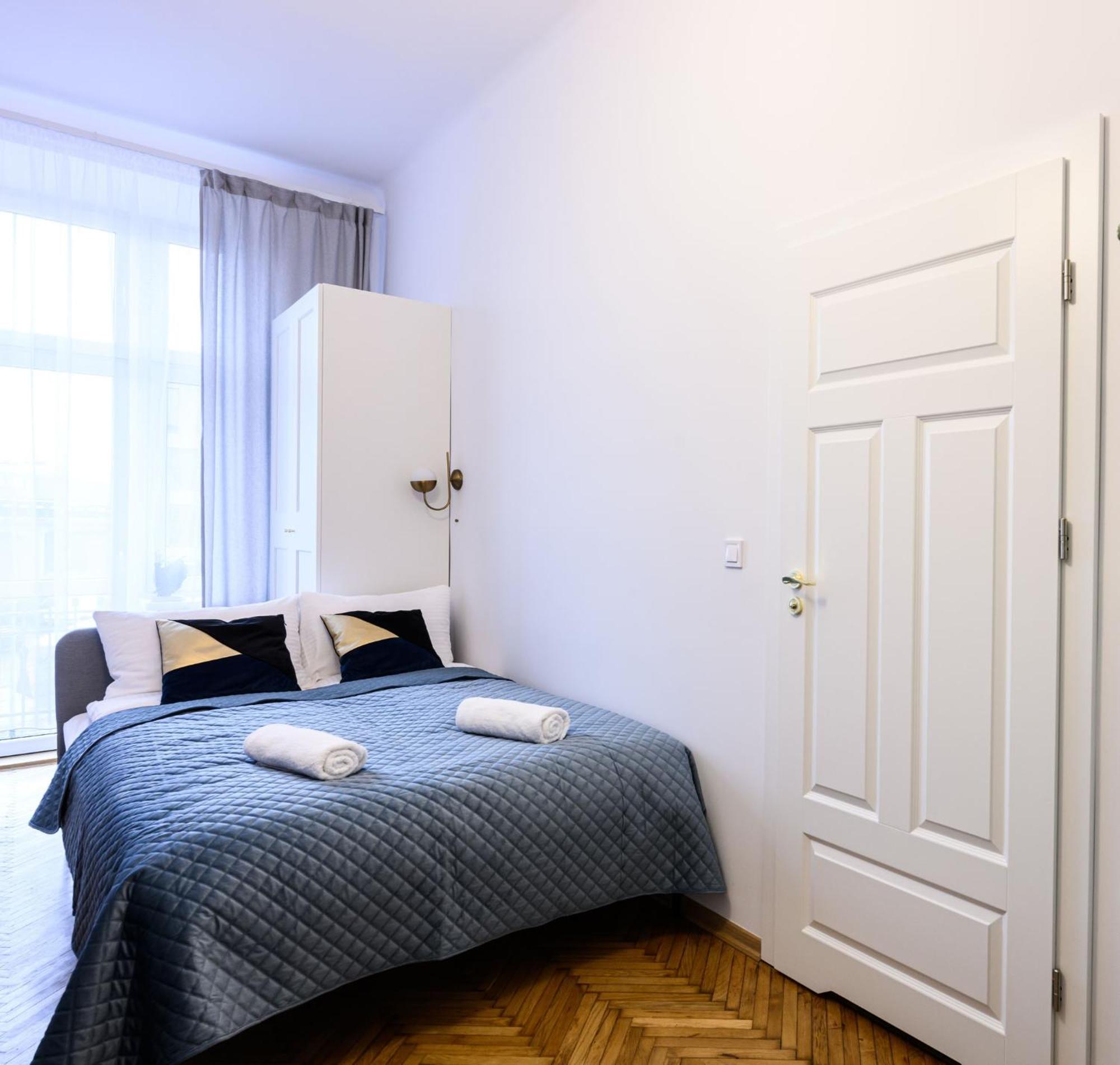 Unique Style Apartments Old Town - 25 Min From The Airport - By Homelike Krakow Luaran gambar