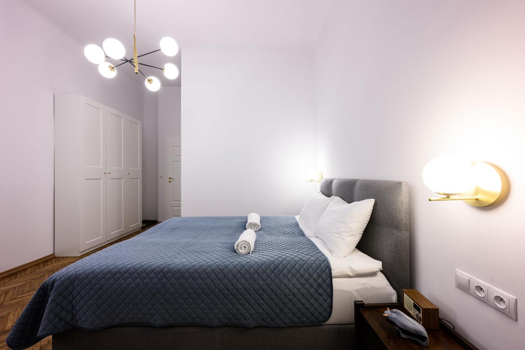 Unique Style Apartments Old Town - 25 Min From The Airport - By Homelike Krakow Luaran gambar