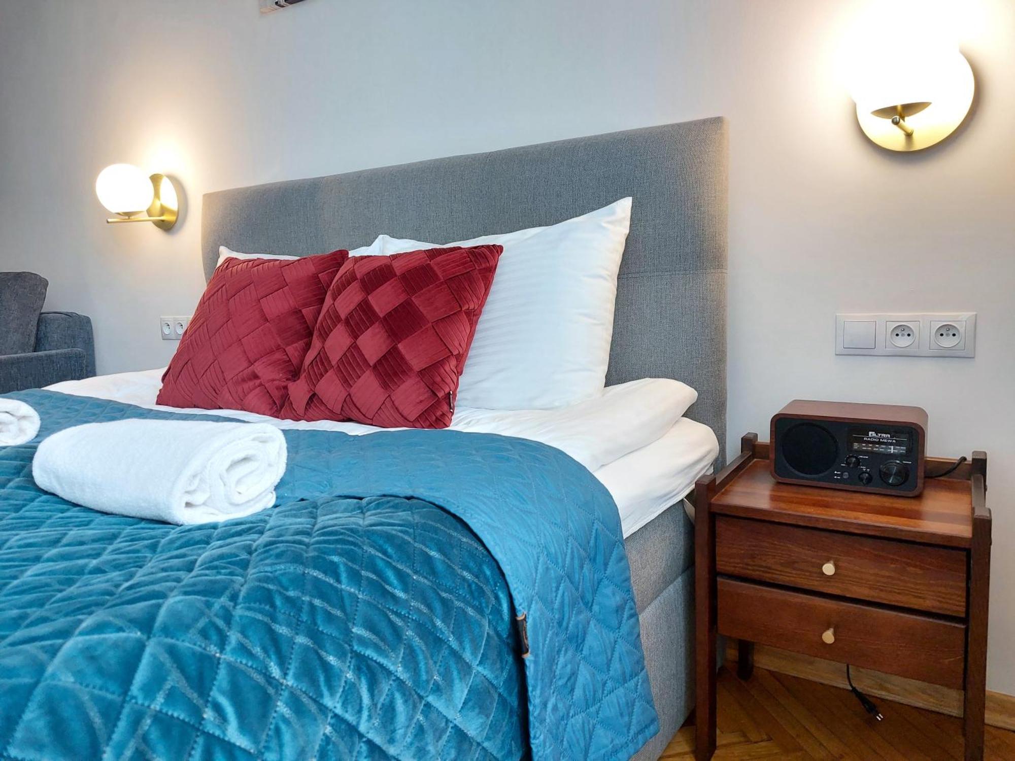 Unique Style Apartments Old Town - 25 Min From The Airport - By Homelike Krakow Luaran gambar