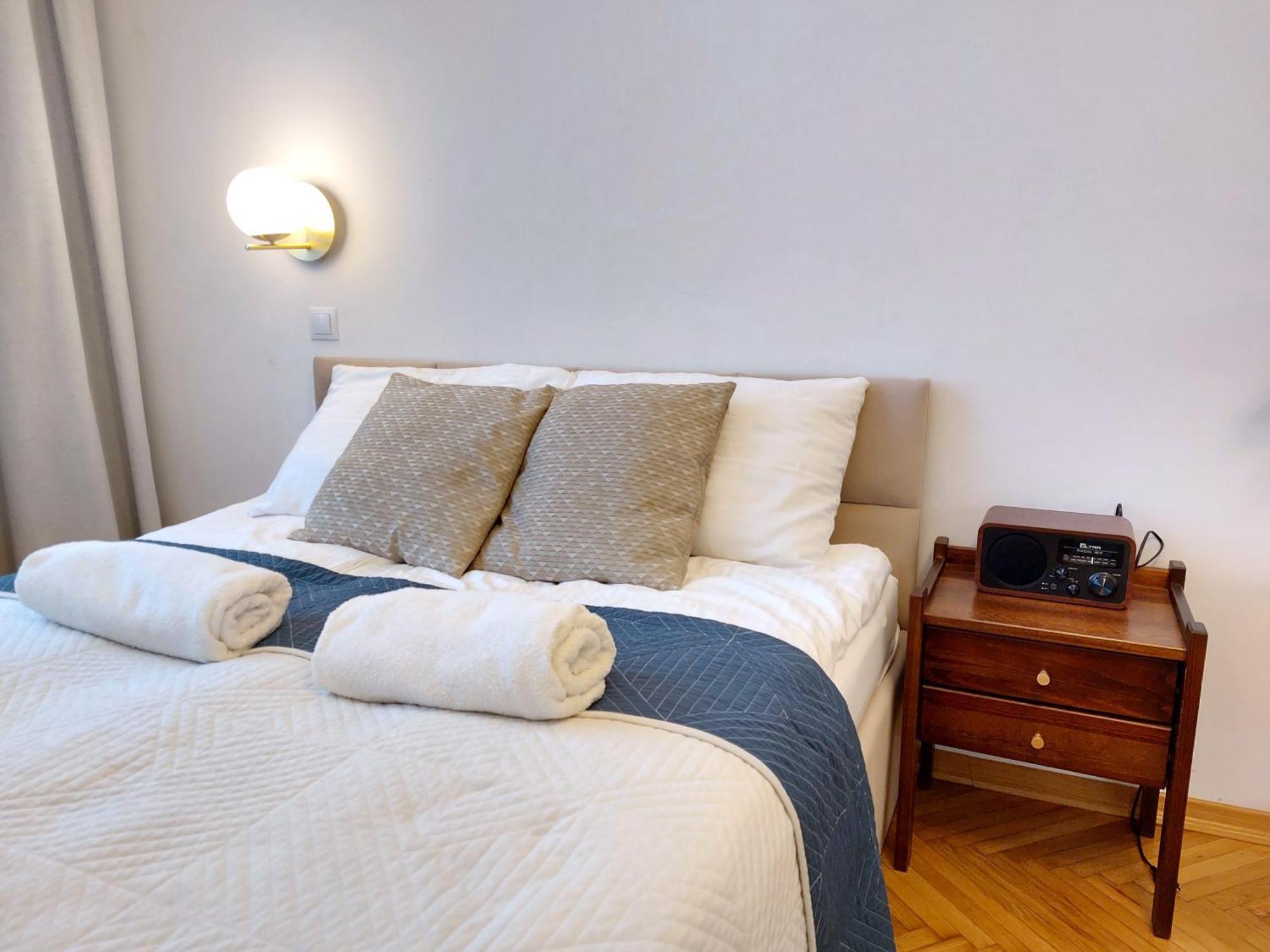Unique Style Apartments Old Town - 25 Min From The Airport - By Homelike Krakow Luaran gambar